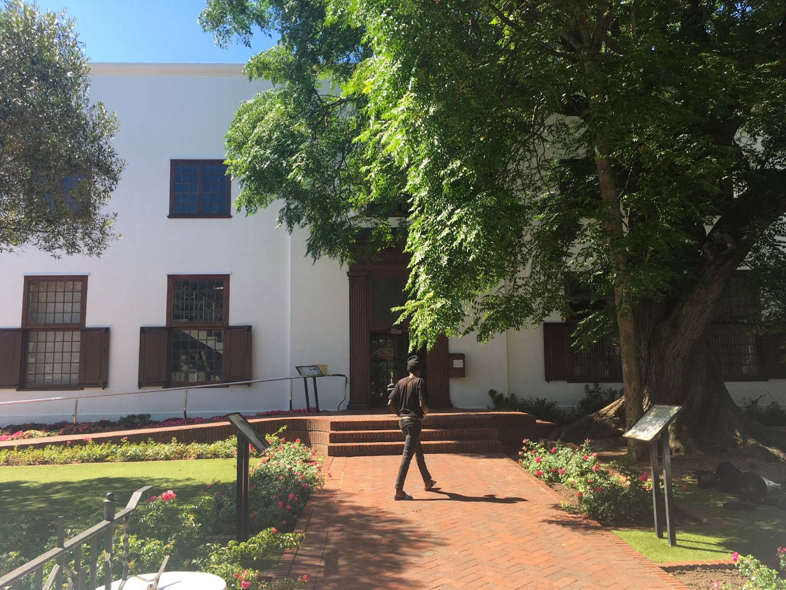 Stellenbosch Public Library closes doors for six-month renovation ...